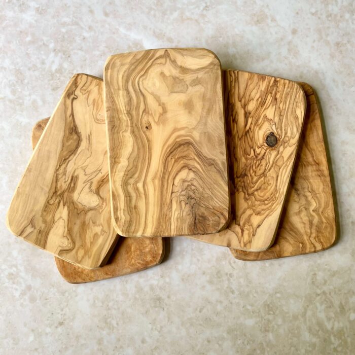 Frühstücksbrett aus Olivenholz mit runden Ecken | 22 x 14 cm – Bild 4